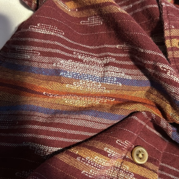 2/$10 Old Navy long sleeve button down Size 2T shirt with retro vibes - Picture 4 of 6